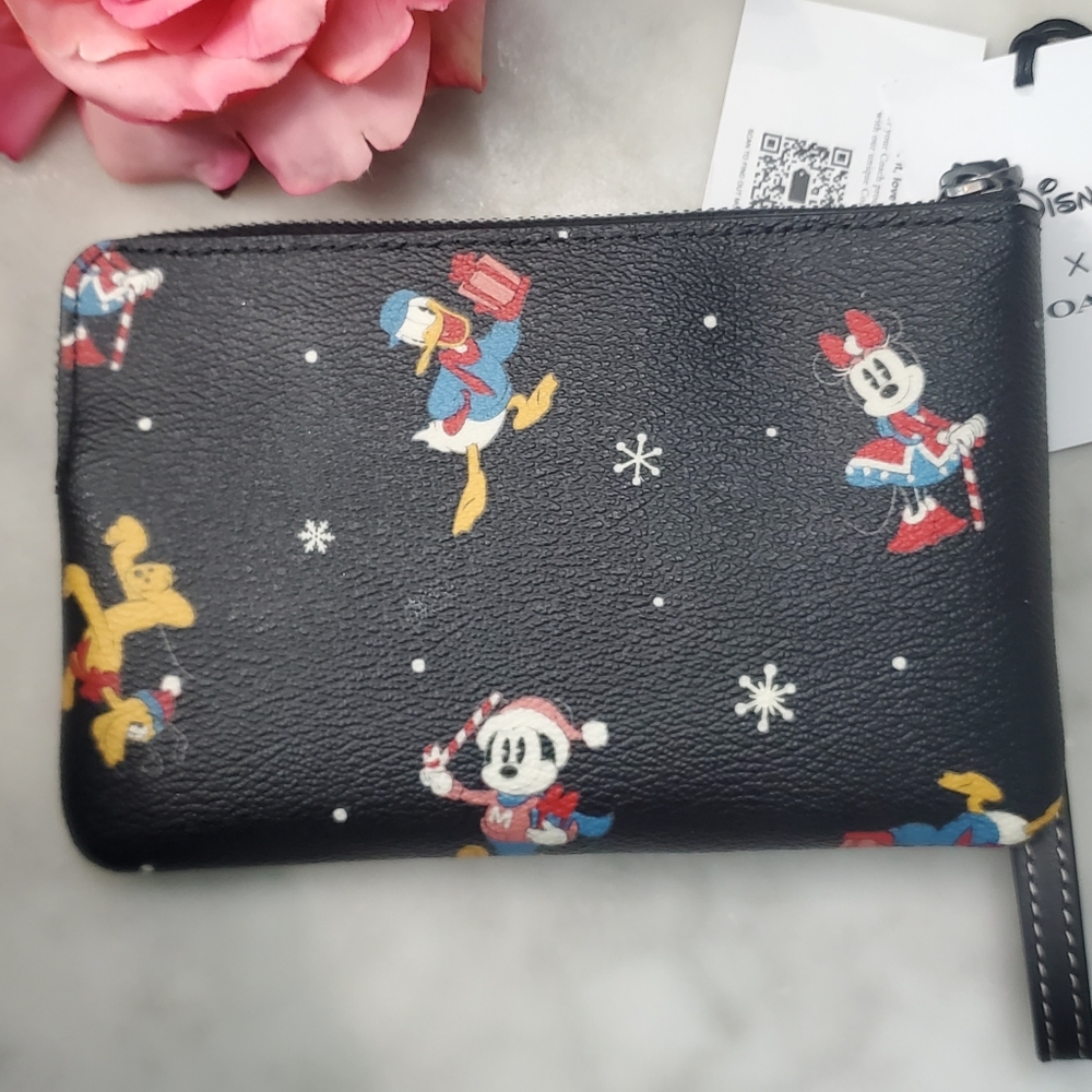 Coach × Disney Mickey Minnie Pluto Donald Duck Snowflake Holiday Wristlet - Picture 5 of 9